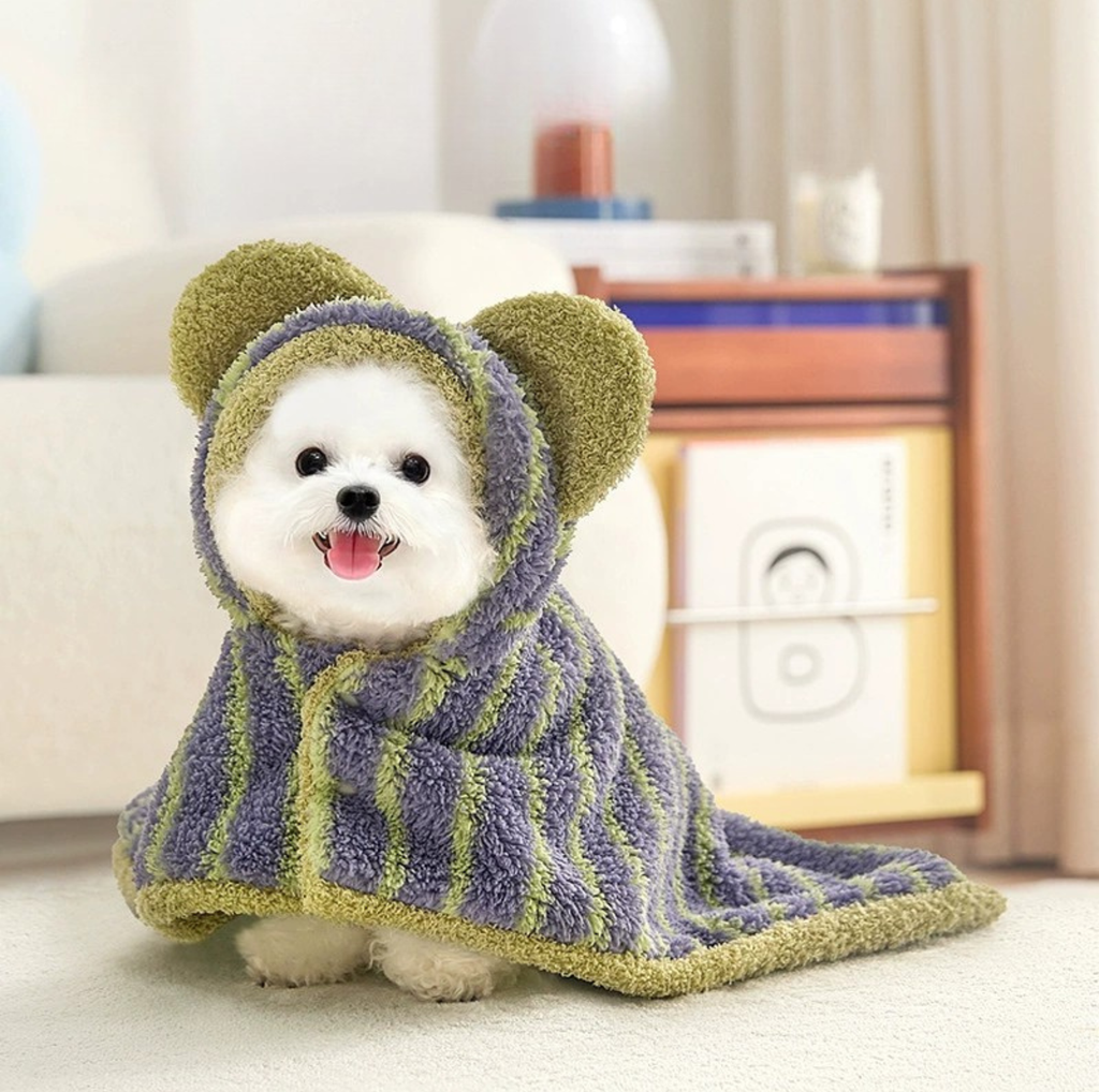 Hooded Flannel Wearable Pet Blanket